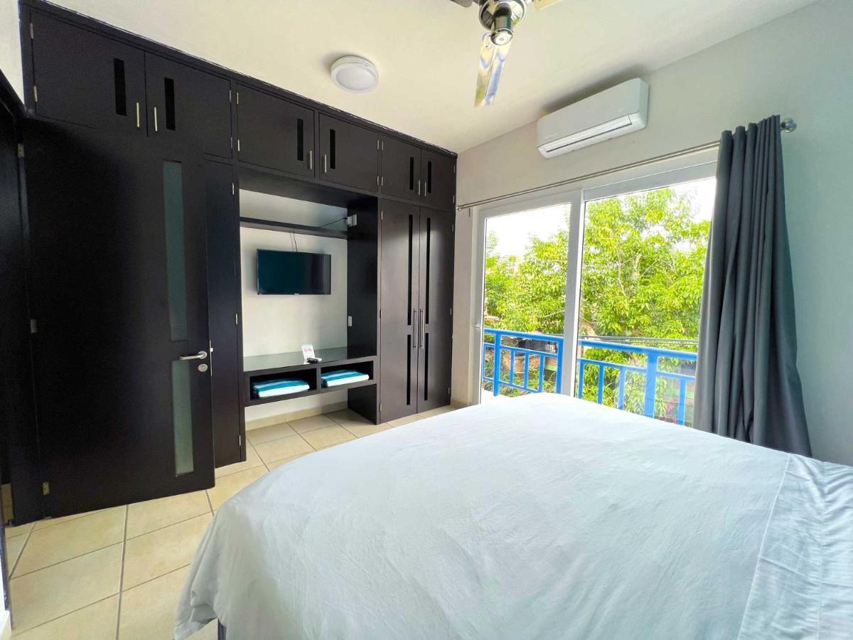 Cardenas Suites Puerto Vallarta Eksteriør billede